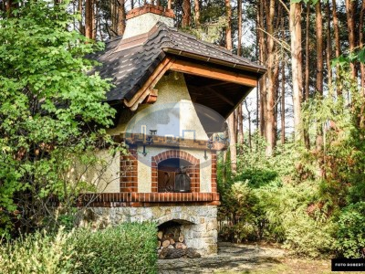 Dom na sprzedaż o pow. 800 m2 - Zielona Góra - 5 500 000,00 PLN