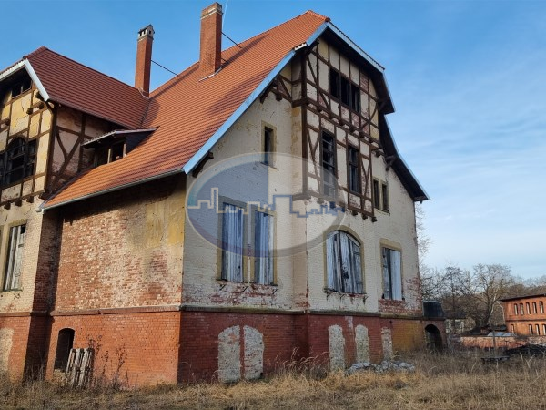 Dom na sprzedaż o pow. 800 m2