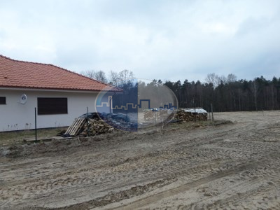 Działka na sprzedaż o pow. 1000 m2 - Świdnica - 200 000,00 PLN